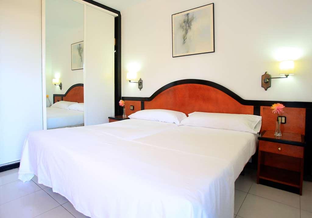 Appartement Labranda El Dorado à Puerto del Carmen  Chambre photo