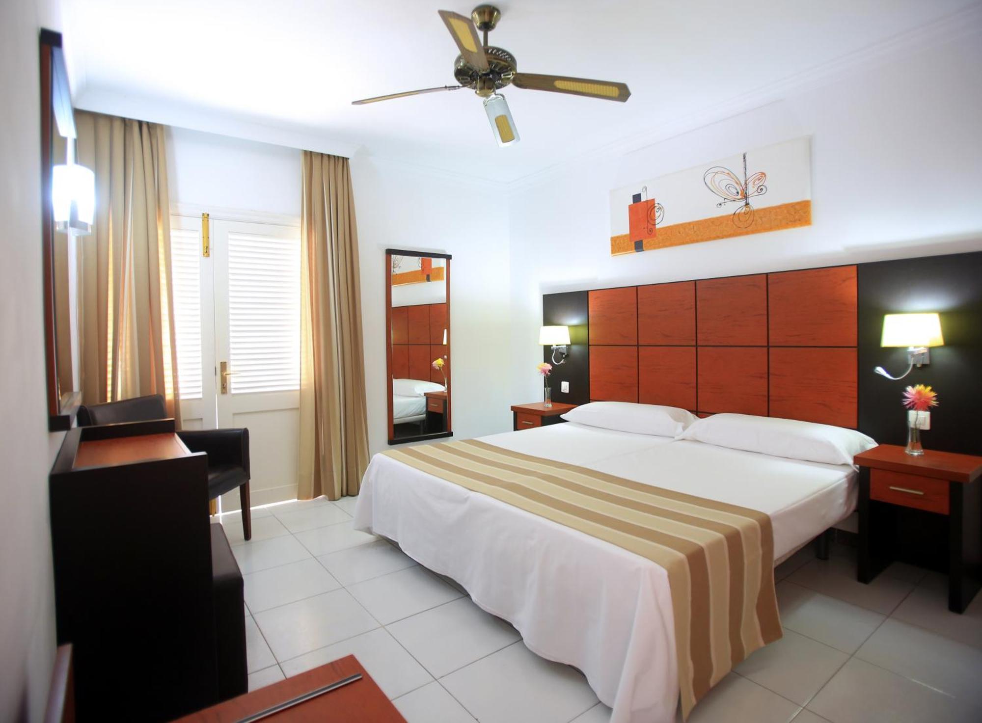 Appartement Labranda El Dorado à Puerto del Carmen  Extérieur photo